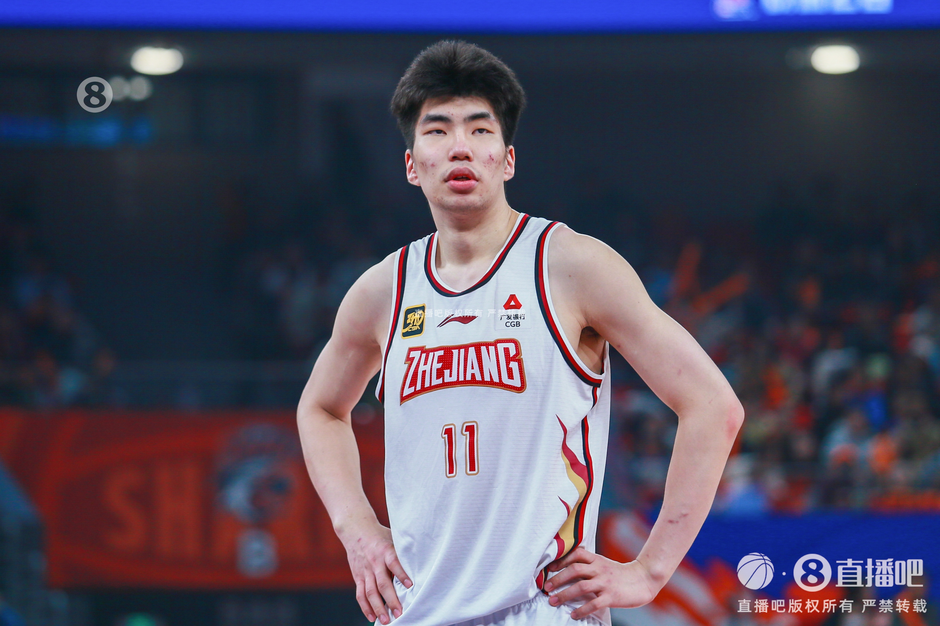 火力點太集中！浙江首節僅余嘉豪&瓊斯有得分入賬 其余5人10中0